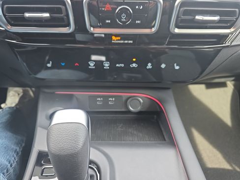 New 2026 Nissan Sentra SV w/ SV Convenience Package FWD image 12