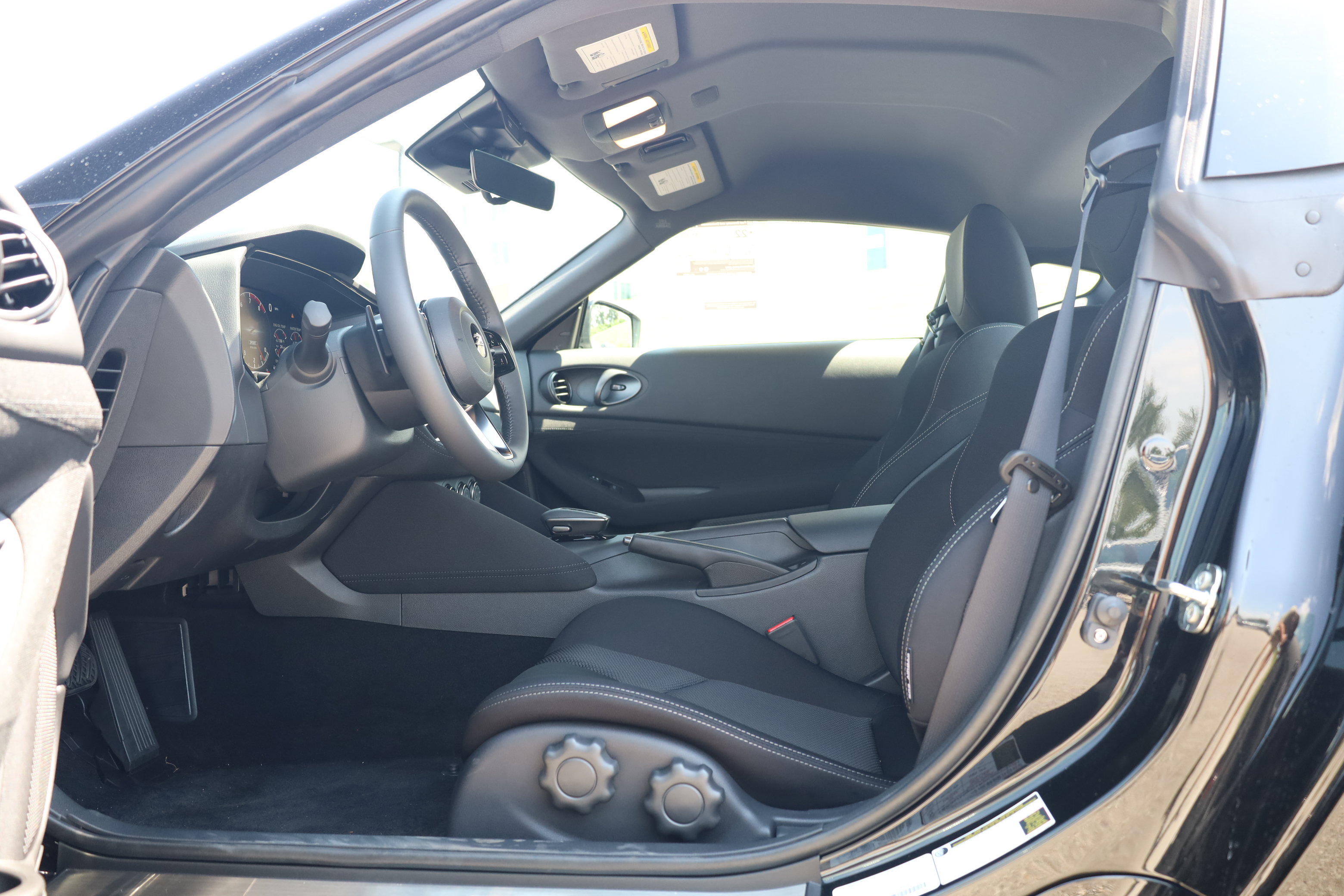 New 2027 Nissan Z Sport w/ Essentials Package (Sport) RWD image 11