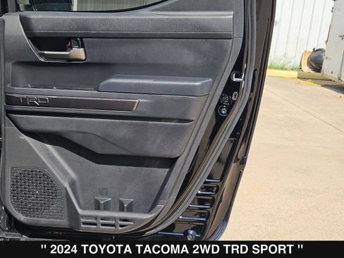 Used 2024 Toyota Tacoma TRD Sport RWD image 27