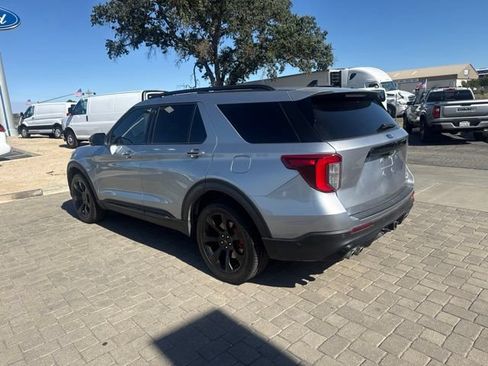 Used 2021 Ford Explorer ST w/ Equipment Group 401A AWD/4WD image 3