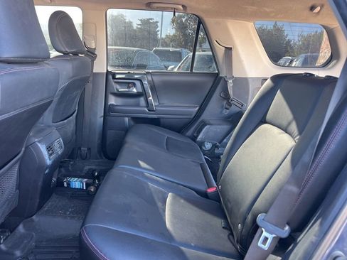 Used 2022 Toyota 4Runner TRD Off-Road Premium w/ Moonroof Package AWD/4WD image 13