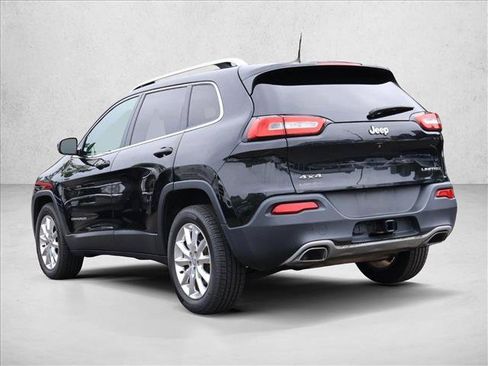 Used 2016 Jeep Cherokee Limited w/ Trailer Tow Group AWD/4WD image 7