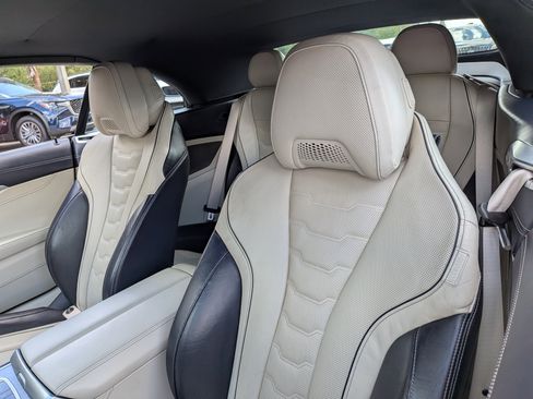 Used 2023 BMW 840i Convertible w/ Comfort Seating Package RWD image 16