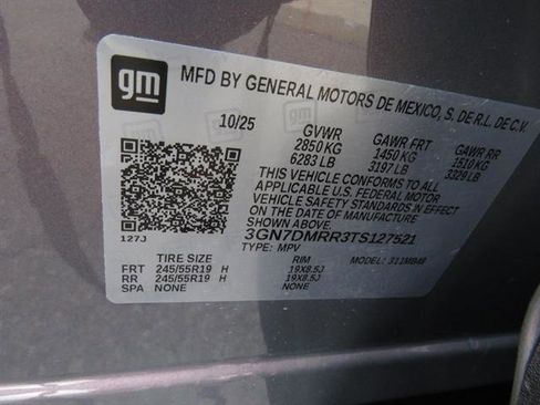 New 2026 Chevrolet Equinox EV LT image 17