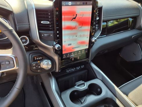 Used 2025 RAM 1500 Laramie w/ Night Edition image 15