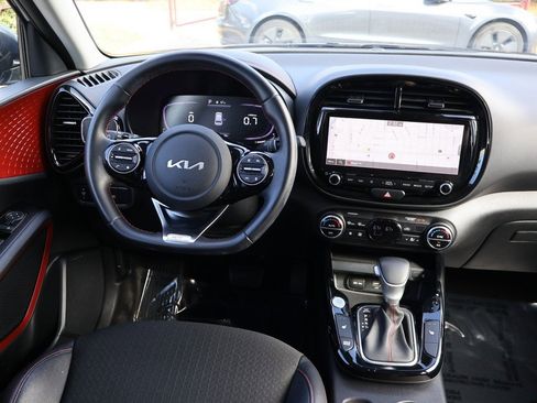 Used 2023 Kia Soul GT-Line w/ GT-Line Technology Package image 36