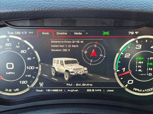 Used 2013 Jeep Wrangler Unlimited Sahara w/ Connectivity Group AWD/4WD image 10