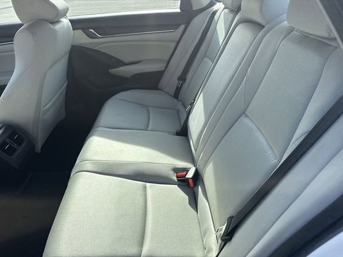 Used 2020 Honda Accord EX image 12