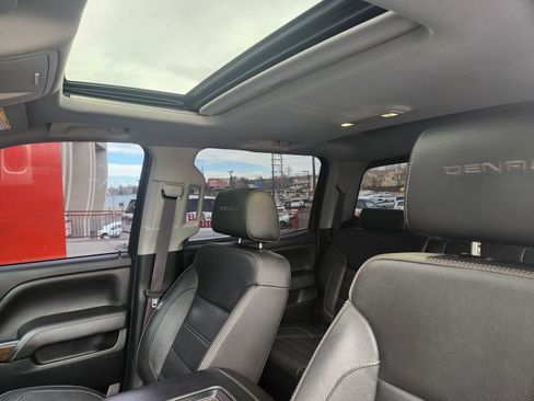 Used 2019 GMC Sierra 3500 Denali w/ Duramax Plus Package image 23