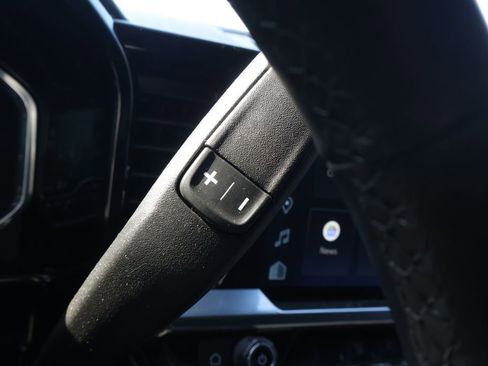 Used 2024 Chevrolet Silverado 2500 LT AWD/4WD image 22