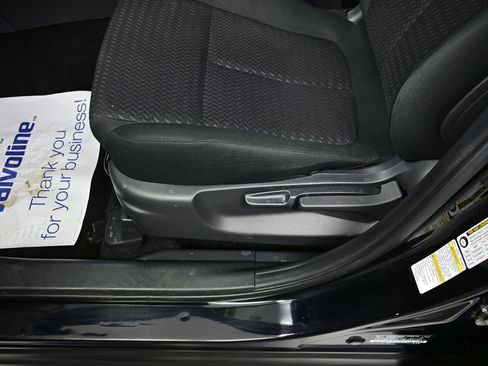 Used 2024 Mitsubishi Eclipse Cross LE image 15