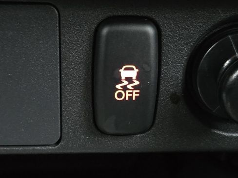 Used 2026 Mitsubishi Outlander Sport ES AWD/4WD image 5