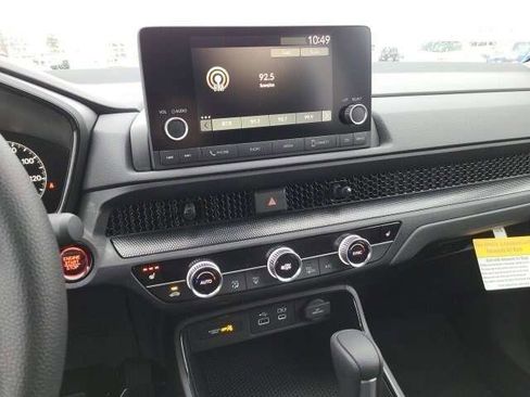 Used 2024 Honda CR-V EX image 21