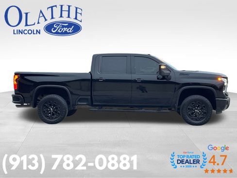 Used 2024 Chevrolet Silverado 2500 LTZ w/ LTZ Plus Package image 6