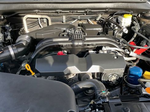 Used 2019 Subaru Outback 2.5i Premium image 20