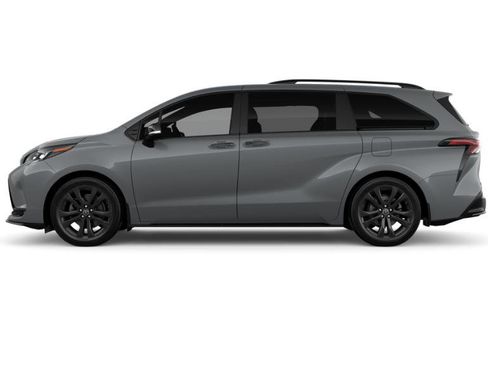 New 2026 Toyota Sienna XSE FWD image 3
