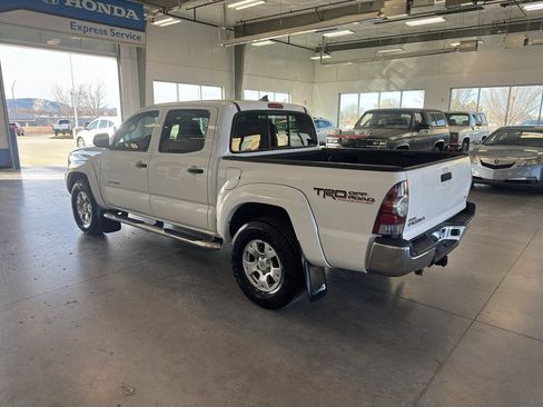 Used 2012 Toyota Tacoma 4x4 Double Cab image 3