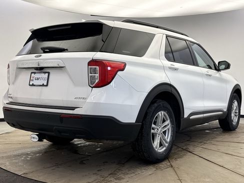 Used 2022 Ford Explorer XLT image 5
