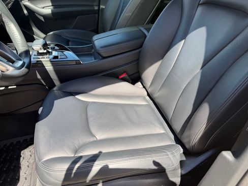 Used 2019 Audi Q7 3.0T Premium w/ Convenience Package AWD/4WD image 14