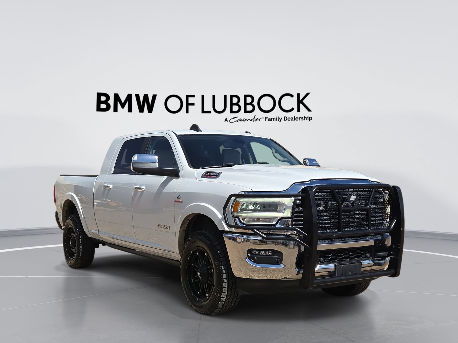 Used 2022 RAM 2500 Laramie AWD/4WD image 1