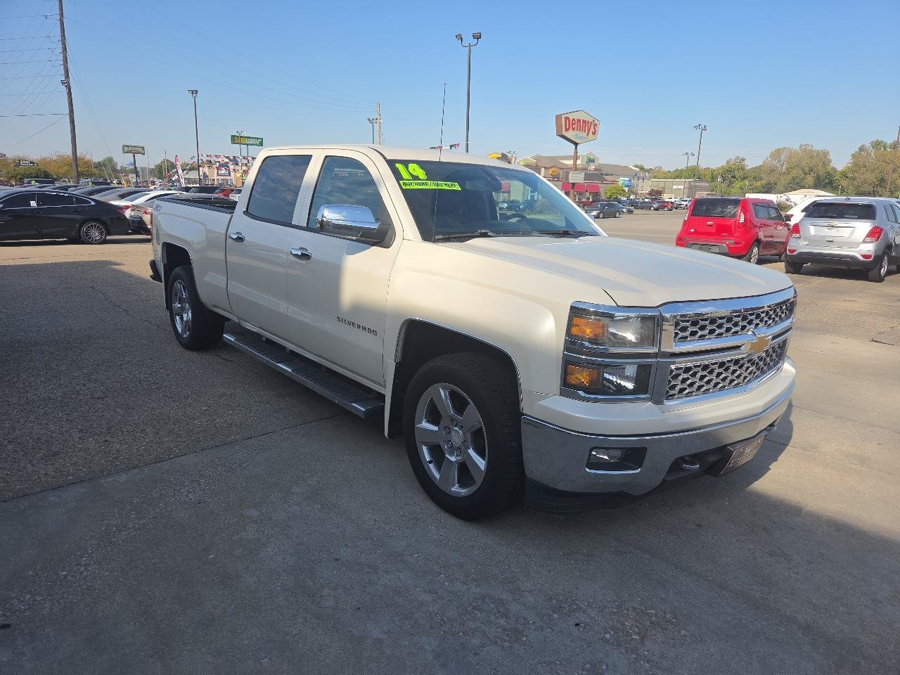 Used 2014 Chevrolet Silverado 1500 LT w/ LT Convenience Package AWD/4WD image 4