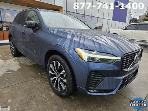 Certified 2025 Volvo XC60 B5 Core image 3