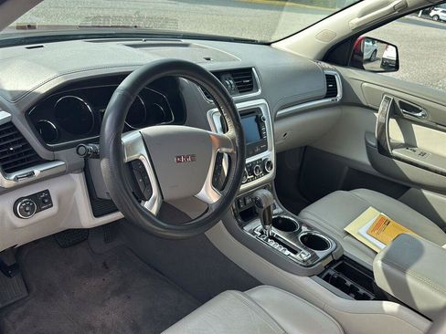 Used 2016 GMC Acadia SLT w/ Open Road Package FWD image 4