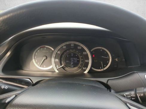 Used 2017 Honda Accord LX image 8