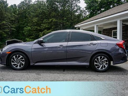 Used 2016 Honda Civic EX image 8