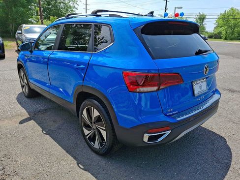 Used 2023 Volkswagen Taos SE AWD/4WD image 4