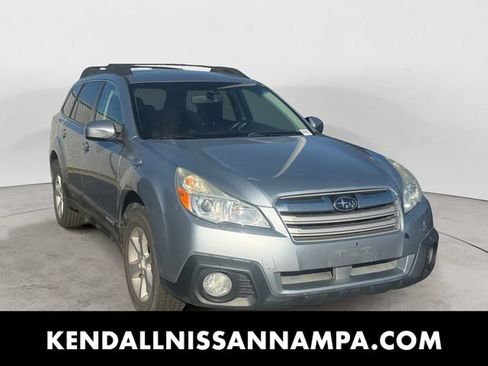 Used 2013 Subaru Outback 2.5i Premium AWD/4WD image 1