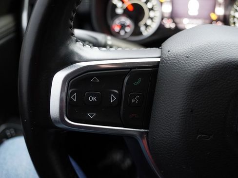 Certified 2021 RAM 1500 Laramie image 33