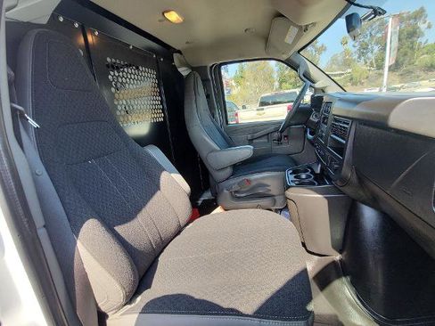 Used 2024 GMC Savana 2500 w/ Driver Convenience Package image 22
