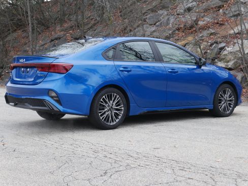 Certified 2022 Kia Forte GT-Line w/ GT-Line Premium Package image 7