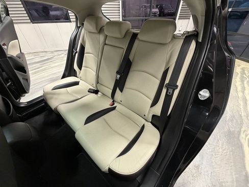 Used 2015 MAZDA MAZDA3 s Grand Touring image 7