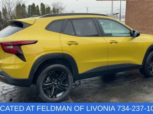 Used 2024 Chevrolet Trax ACTIV w/ Driver Confidence Package image 8