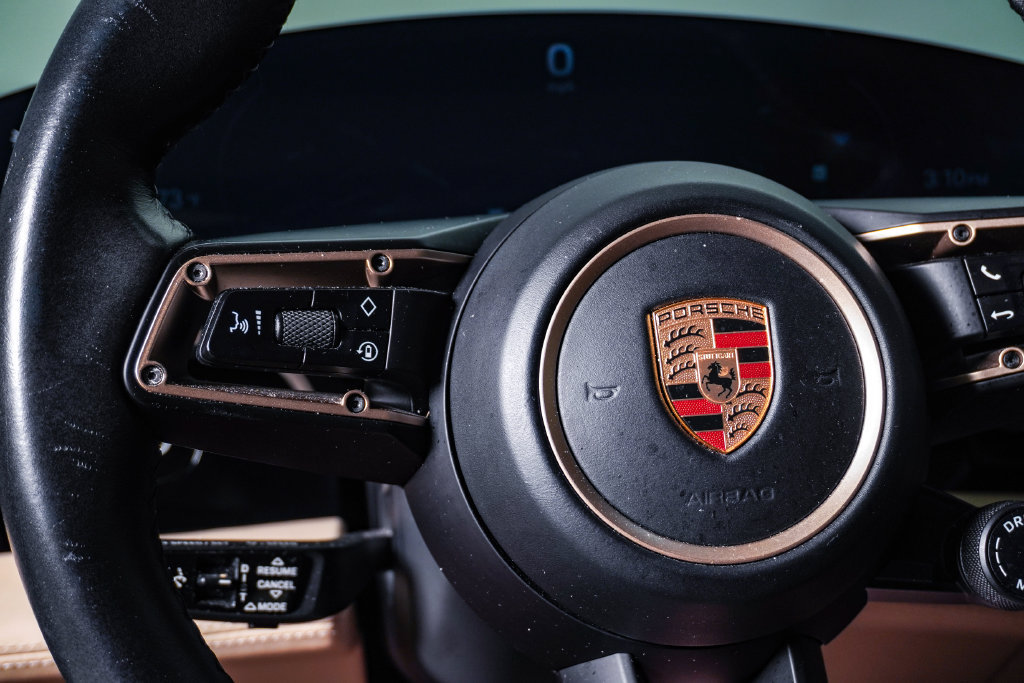 Used 2020 Porsche Taycan Turbo AWD/4WD image 21