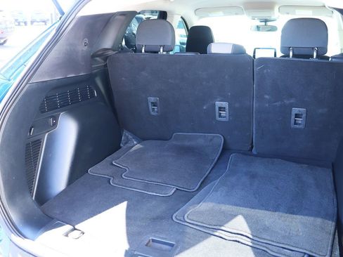 Used 2022 Ford Escape SE image 25