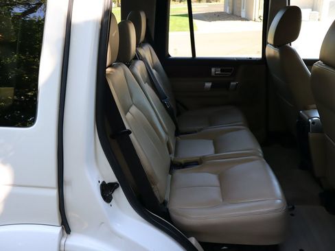 Used 2016 Land Rover LR4 HSE LUX AWD/4WD image 24