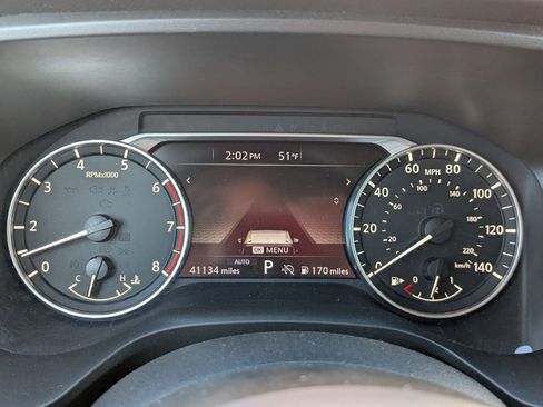 Used 2024 Nissan Rogue SV image 18