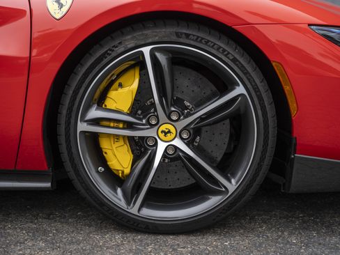 Used 2023 Ferrari 296 GTB RWD image 15