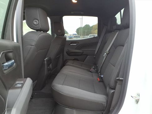 New 2026 GMC Canyon Elevation w/ Convenience Package image 21