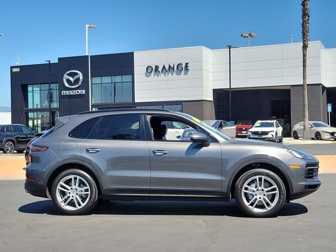 Used 2020 Porsche Cayenne AWD/4WD image 4