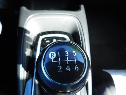 Used 2021 Toyota Corolla SE FWD image 11