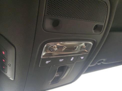 Used 2017 Audi A3 e-tron Premium Plus w/ Technology Package image 30