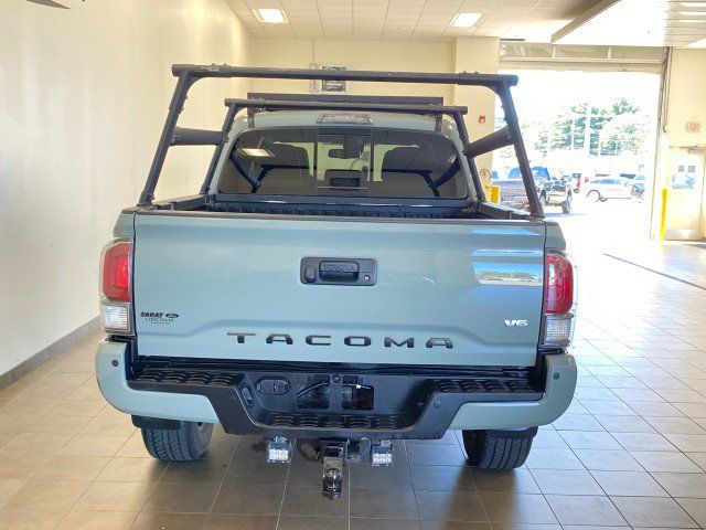 Used 2023 Toyota Tacoma TRD Sport w/ Technology Package AWD/4WD image 6