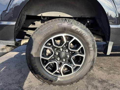 Used 2022 Ford F150 XLT w/ Equipment Group 302A High image 18