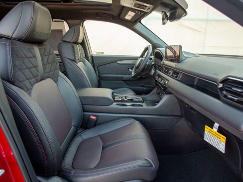 New 2026 Honda Pilot Black Edition image 17