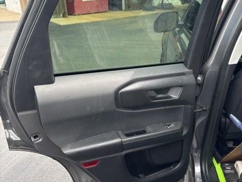 Used 2022 Ford Bronco Sport Base image 16