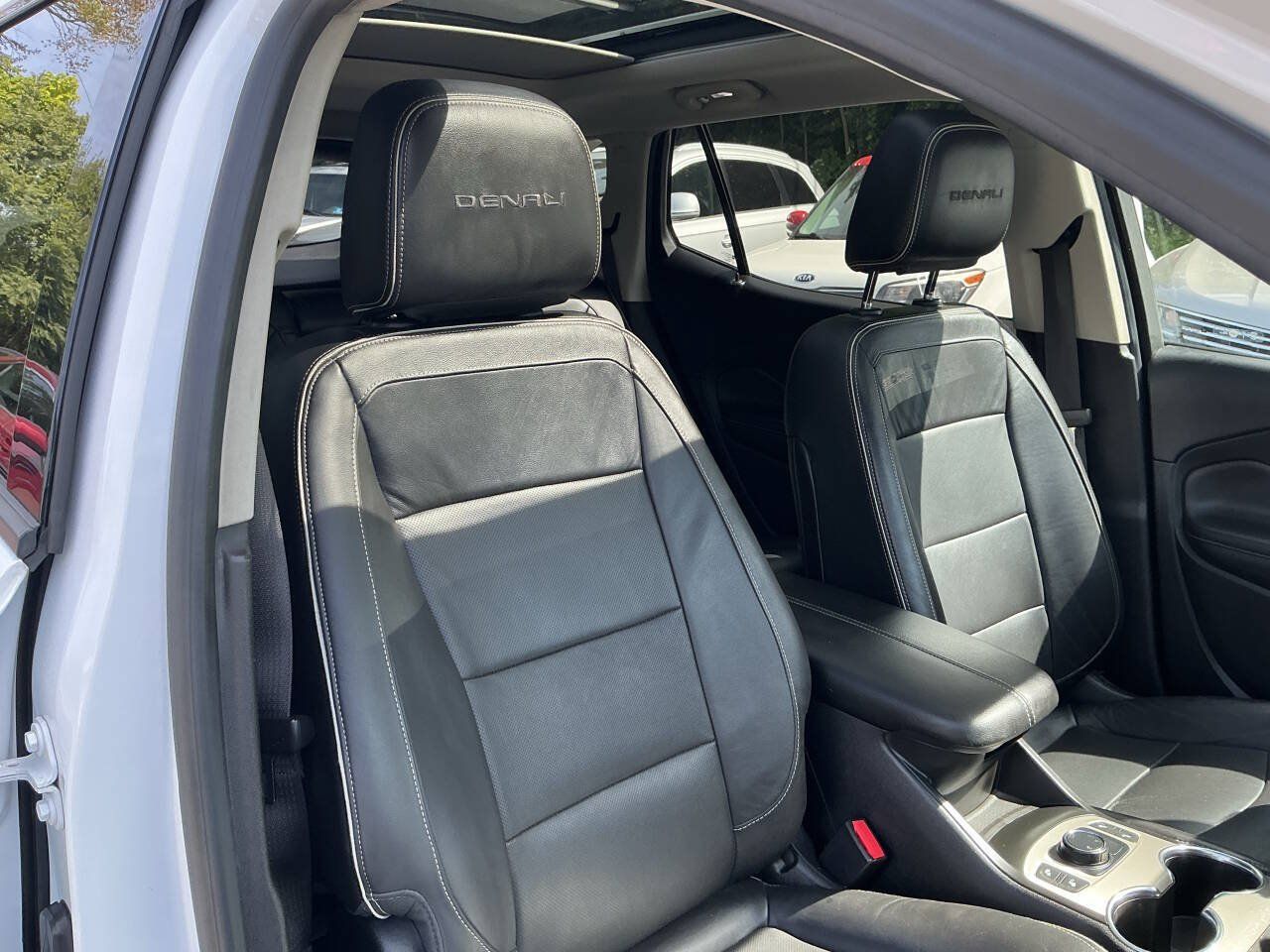 Used 2018 GMC Terrain Denali AWD/4WD image 42